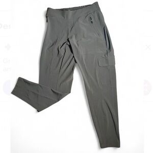 Athleta Women’s Onyx Grey Cargo Pants